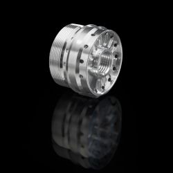 Ullrich Präzisionstechnik GmbH CNC Drehteile Frästeile Qualitätsmanagement
